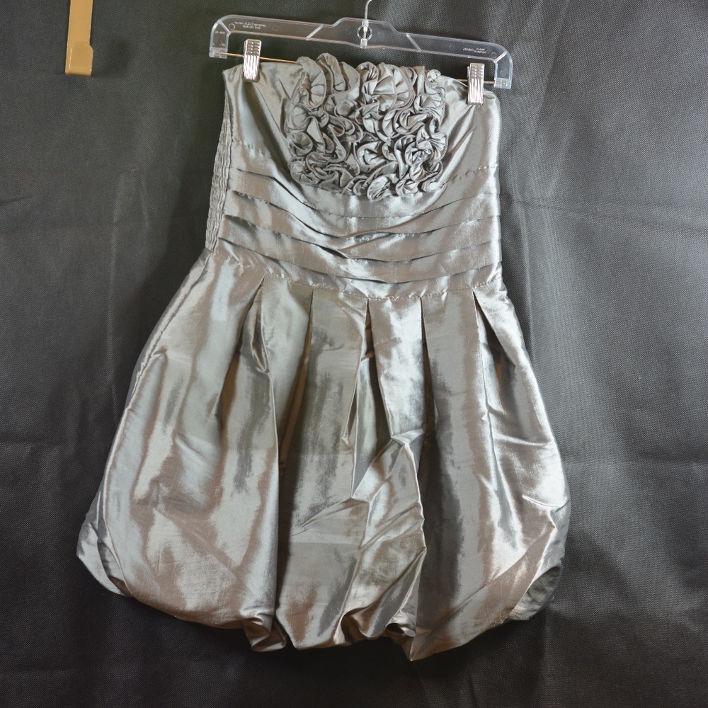 Silver Bubble Dress SZ S Daisy